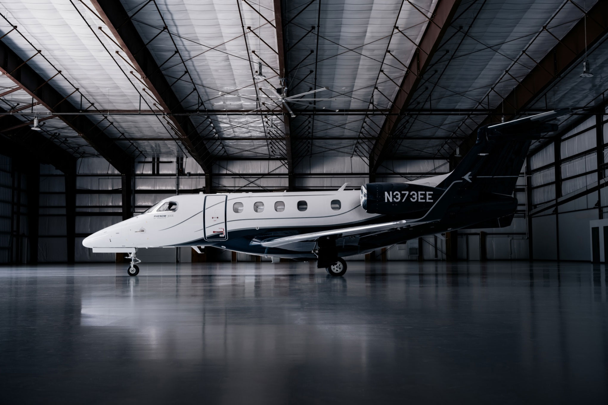 Phenom 300E — view 9
